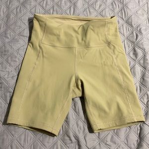 Lululemon Ribbed Biker Shorts - Citron